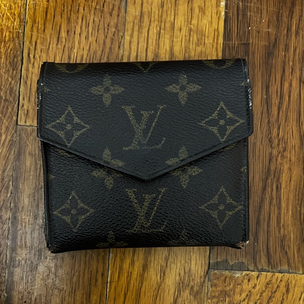 Louis Vuitton Wallet